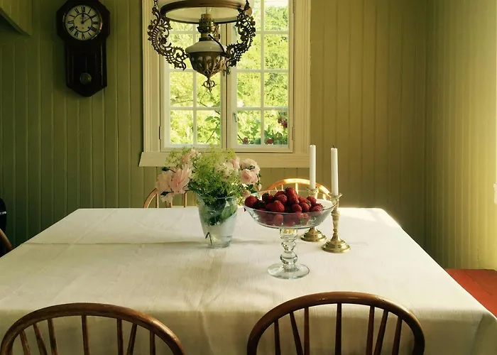 Vakantiehuis Charming From 1919 Near